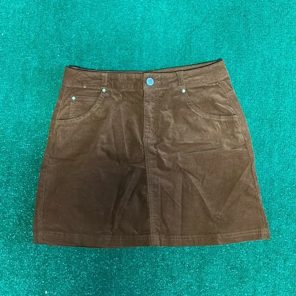 Copper Key Medium Skirt! - Picture 1 of 5